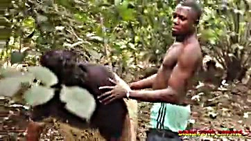 African pornstar banged stepmom in hardcore doggy