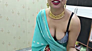 Indian cousin's explicit video with Hindi audio