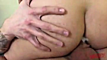 Amalia's ass brutally fucked, covered in cum