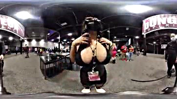 Sexy Sarah's explicit Arab body on display at EXXXotica