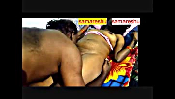 Indian wife eats hubby's cock in Kamasutra pose