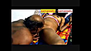 Indian wife eats hubby's cock in Kamasutra pose