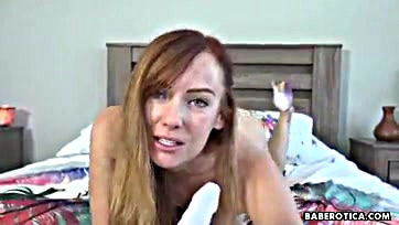 Solo woman uses large sex toy in high-quality video