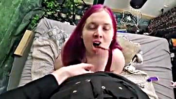 Tranny gets pounded by shemale's dick, sucks hard