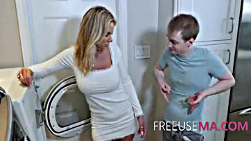 Stepbro gets frequent pussy access from annoyed stepmom and stepsis