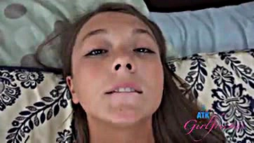 Mira Monroe's teen pussy gets licked and sucked