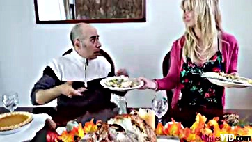 Filthy Thanksgiving sex fest between two horny women