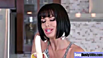 Sexy housewife Veronica Avluv gets brutally banged hard