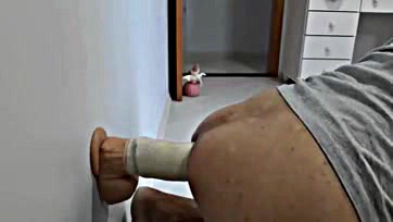 Deeply satisfying anal pleasure in a short, sweet package