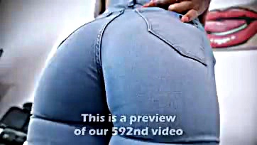 Sexy Latina deepthroats cock in tight jeans