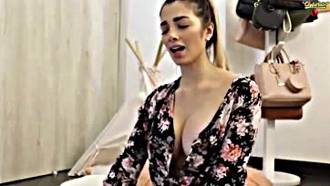 Alanna Gomez exposes breasts and masturbates online