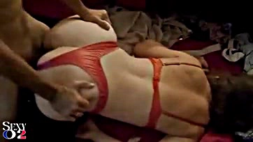 French amateur has doggy sex in red lingerie