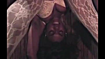 Black man gets oral sex from ebony woman