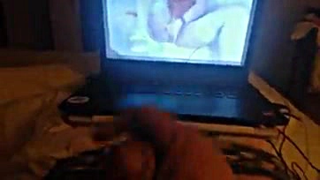 Man masturbates on webcam with girl, finishes