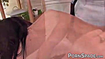 Young chick gets laid after sensual rubdown