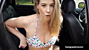 Sunny Lane publicly wanks in a car, oh wow