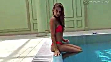 Tiffany Tatum masturbates by the pool