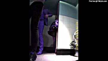 Dude gets blown by date in public toilet cam