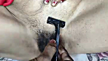 Indian sis's shaved pussy gets fucked by someone