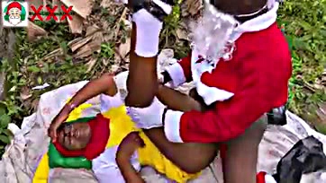 African Santa's friend's stepdaughter gets screwed in bushes