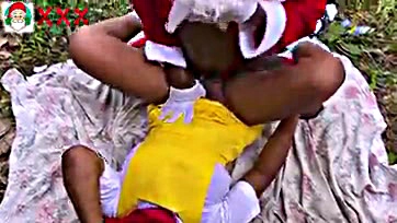 African Santa's friend's stepdaughter gets screwed in bushes