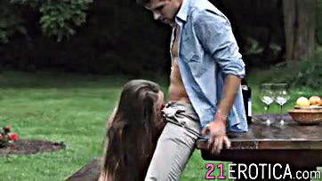 Teen gets outdoor anal sex from her boyfriend