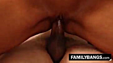 Sexy milf's horny sex life gets plumbed by two studs