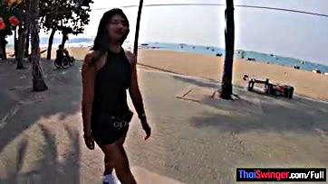 Thai teen makes porn with large foreign male