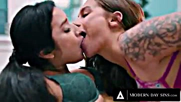 Lesbians engage in explicit squirting and tribbing