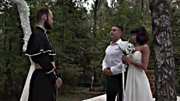 Woman gets double penetration at her own wedding