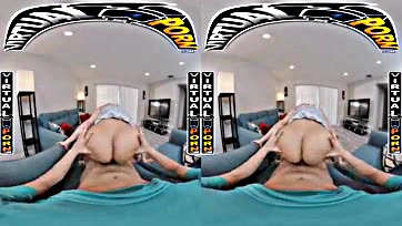 Fucking stepmom does chores in virtual reality