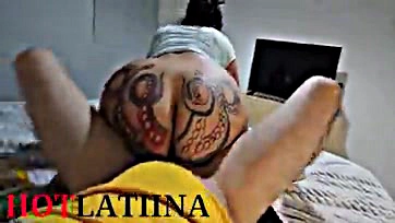 Venezuelan tattooed woman demands anal sex in Medellín