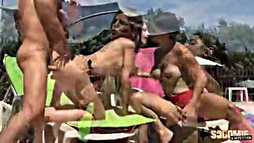 Marie and Candie get a poolside blow job