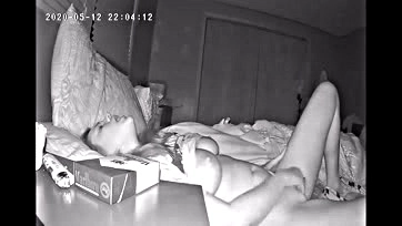 Shy girl masturbates before bed, hidden cam captures