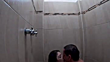 I get jerked off by my boyfriend in the shower