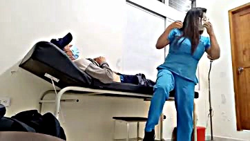 Doctor gets patient's offer for intense in-hospital porn