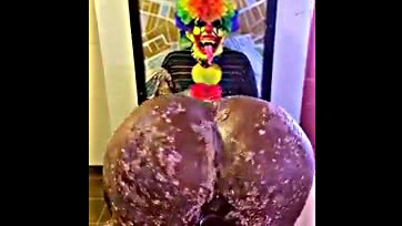 Fucking Victoria Cakes rock Gibby's clown cock