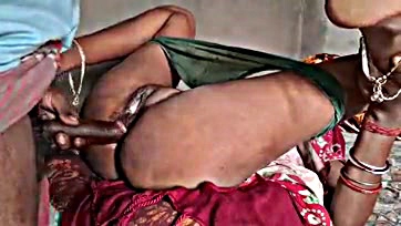 Desi bhabhi gets brutally gangbanged in village