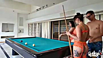 Alex Marin teaches girlfriend Yamileth and me some balls