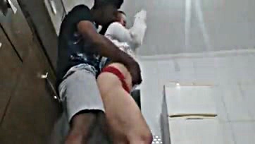 Jeferson gets naughty with a nymph in Xvideos