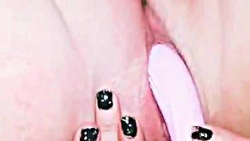 Girl gets creampied, fingered, and fed before deep sex