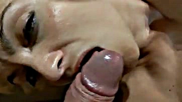 Wife gives me head, I cum in mouth