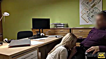 Office agent performs oral sex on blonde