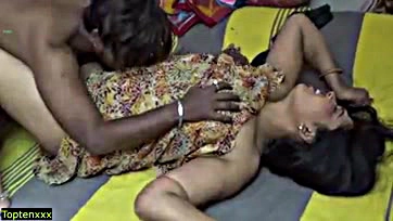 A Bengali wife has sudden sex with an unknown boy