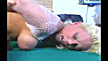 Nikki Hunter gets brutally fucked after pool game