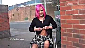 Sexy disabled Leah flashes, gets naked in explicit scenes