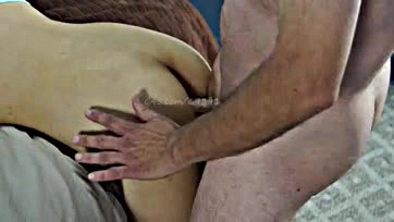 Man gets cumshot on ass while playing with cock