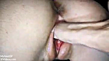 Lesbians engage in explicit rubbing and squirting