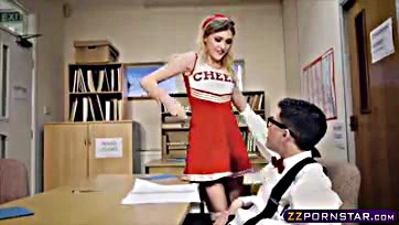 Sexy cheerleader bangs awkward nerd in a wild romp