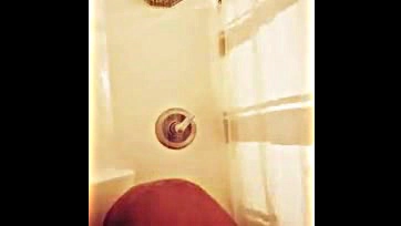 Man gets BBC in shower, cums hard